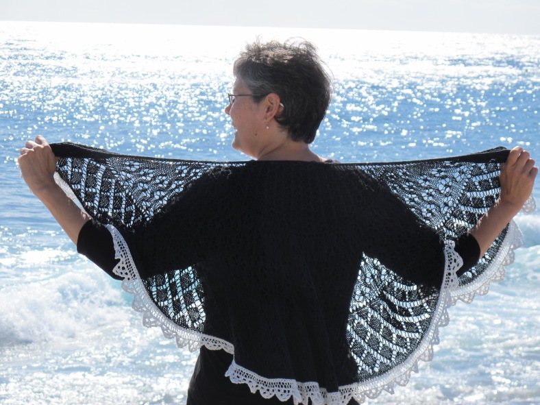 Open Source Shawl in cotton